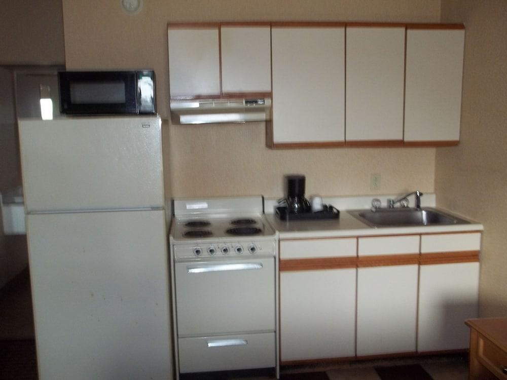 ฮาวเวิร์ด จอห์นสัน บาย วินด์แฮม เวอร์จิเนียบีช Motel ภายนอก รูปภาพ