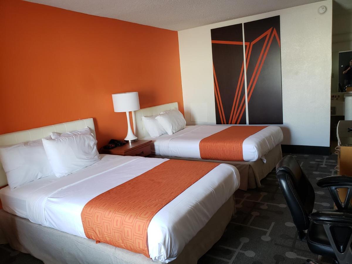 ฮาวเวิร์ด จอห์นสัน บาย วินด์แฮม เวอร์จิเนียบีช Motel ภายนอก รูปภาพ
